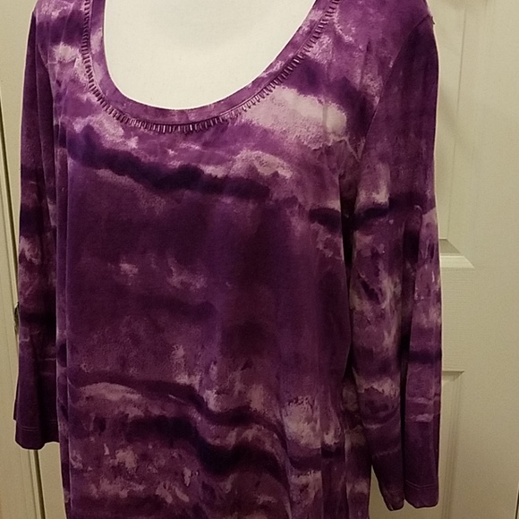 Top - Picture 3 of 3